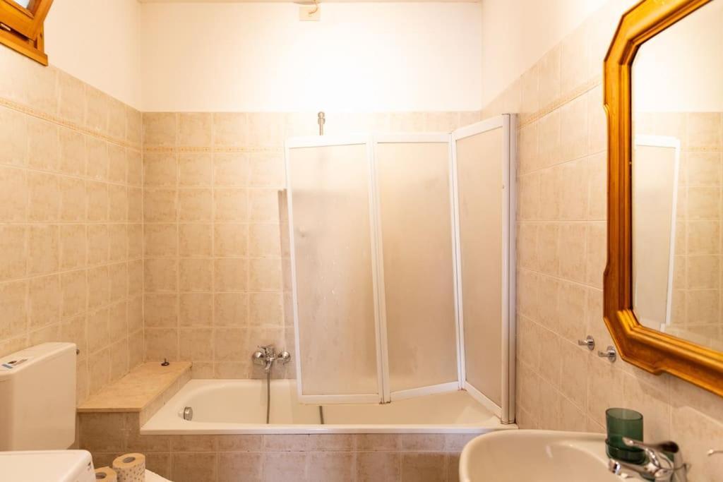 Cozy Apartment With A Strategic Position Firenze Esterno foto