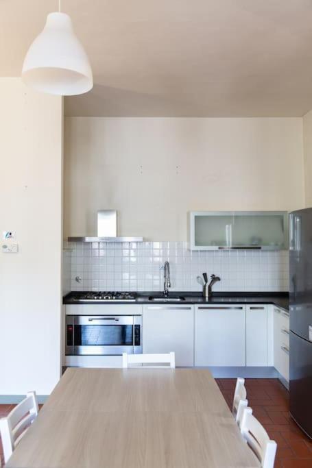 Cozy Apartment With A Strategic Position Firenze Esterno foto